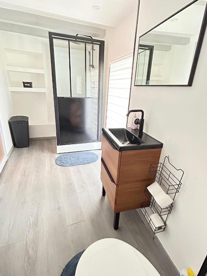 Maison Cosy , Parking Gratuit , 5 Min Aux โอแซร์ ภายนอก รูปภาพ
